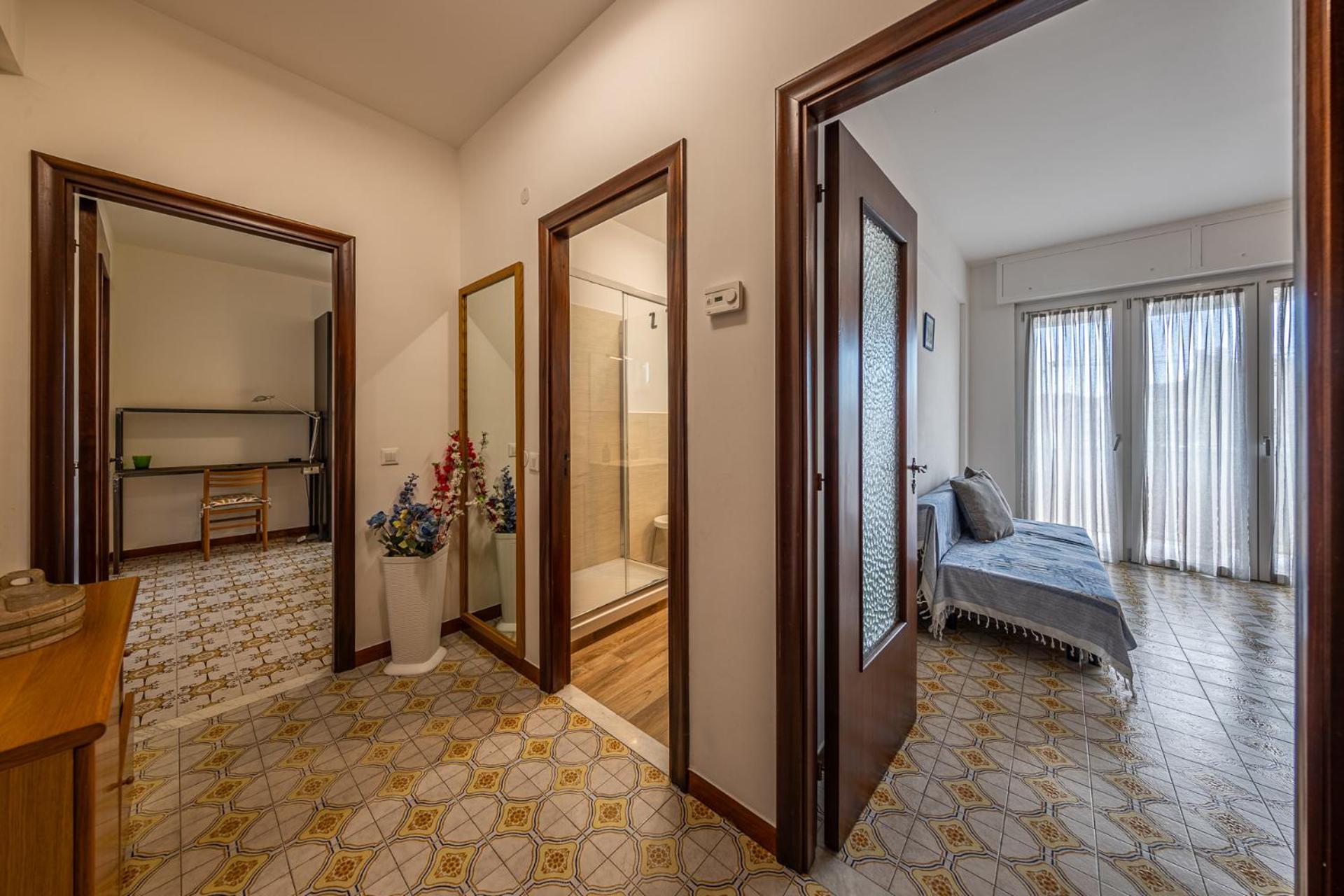 Casa Francesca Luminoso, Wifi E Parcheggio Διαμέρισμα Σέστρι Λεβάντε Εξωτερικό φωτογραφία